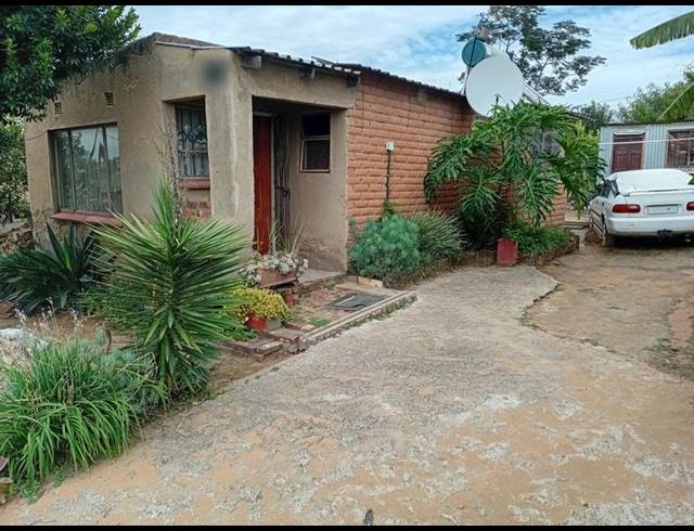 1 BEDROOM HOUSE FOR SALE IN OLIEVENHOUTBOSCH